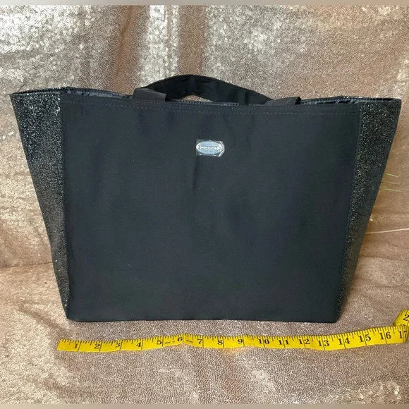 Coach tote - Picture 2 of 6